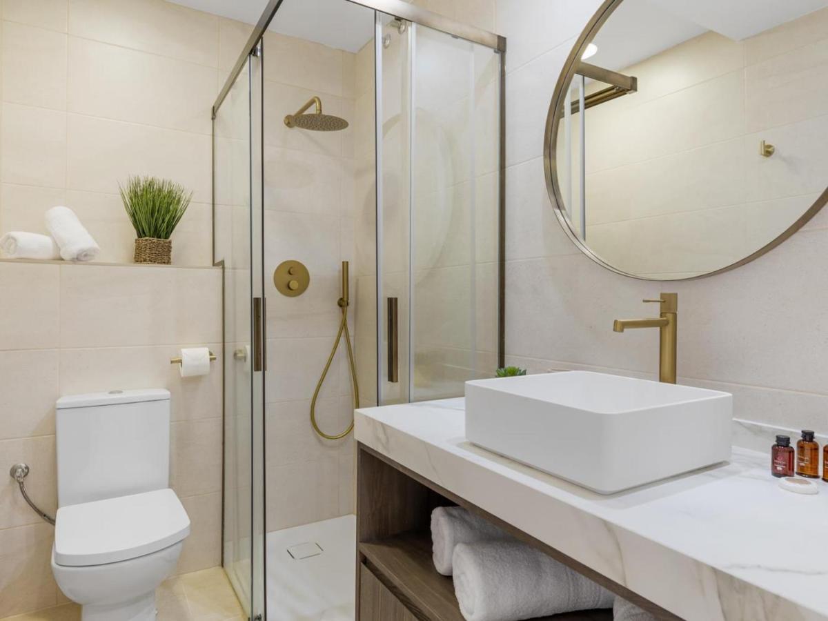 3 En Playas Del Duque Ref C 111 Marbella