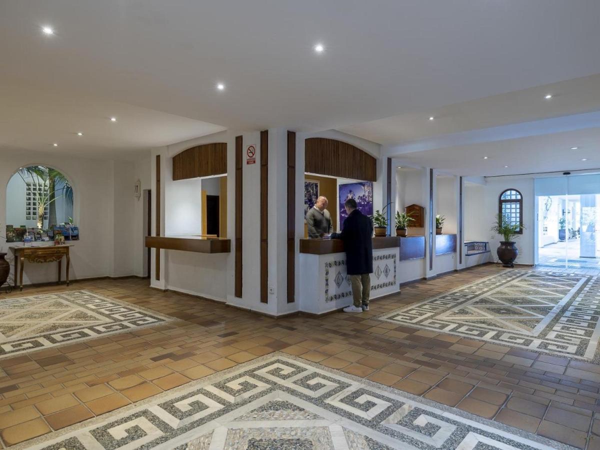 3 En Playas Del Duque Ref C 111 Apartment Marbella