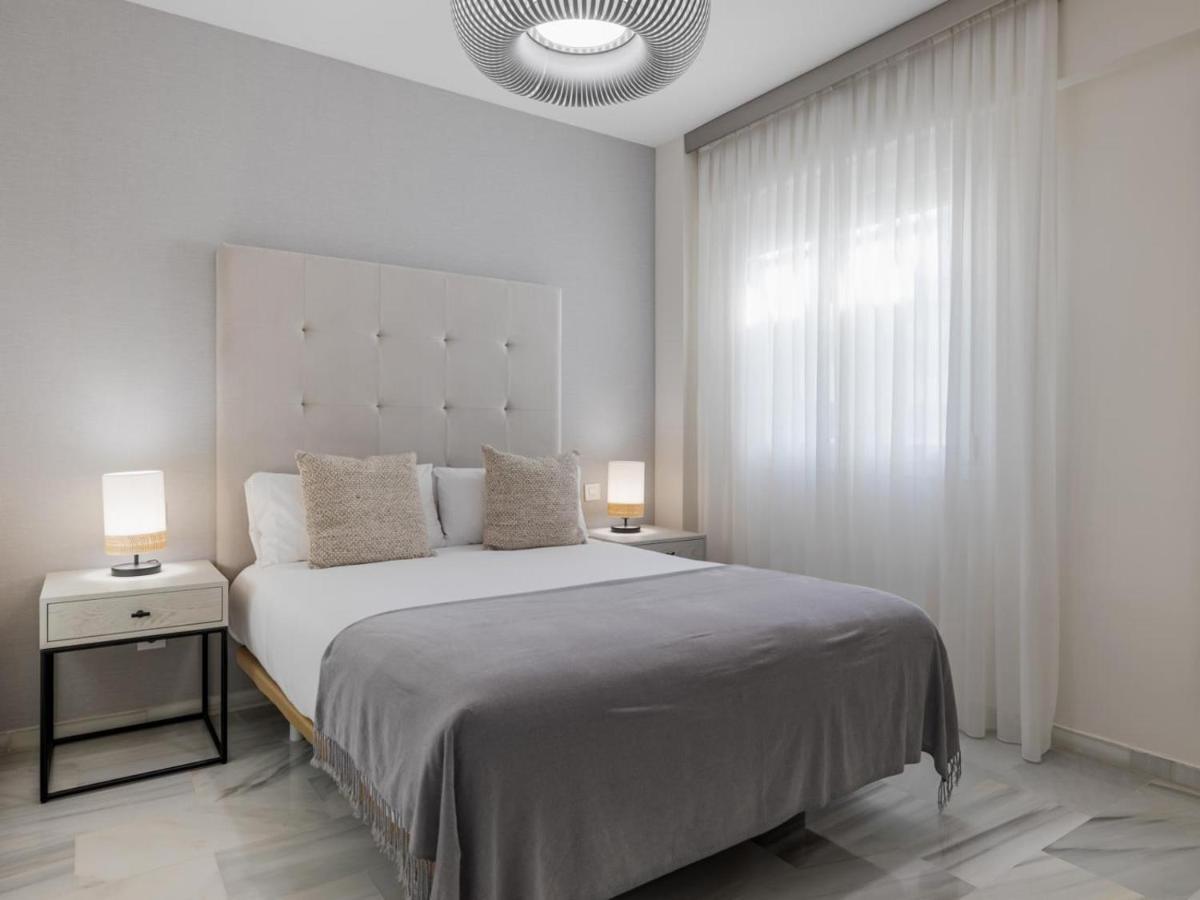 3 En Playas Del Duque Ref C 111 Apartment